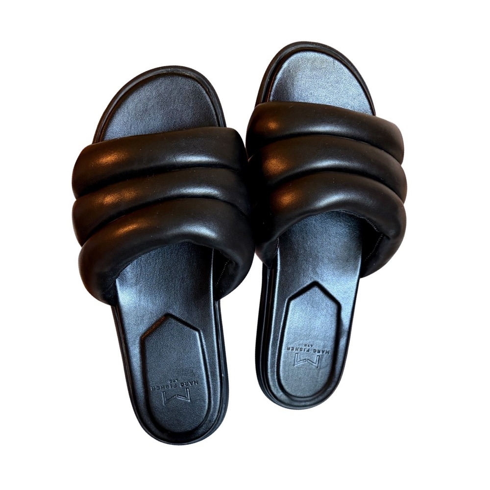 Marc Fisher LTD Yessy Black Leather Puffer Slide Sandals Womens Size 9 MLYESSY
